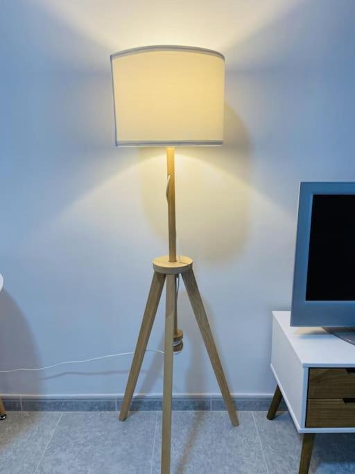 Alterhome Luminoso Estudio Con Piscina Y Maravillosas Vistas Torremolinos Kültér fotó